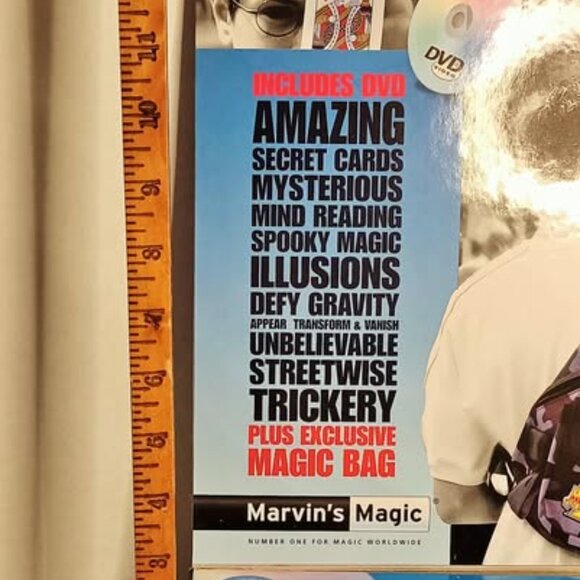 NEW Marvin's Magic Mind Blowing Magic with Exclusive Shoulder Bag & DVD - Picture 4 of 5